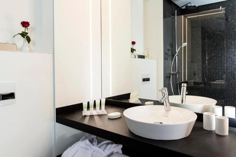 Airport Plaza Hotel Hamburg 5
