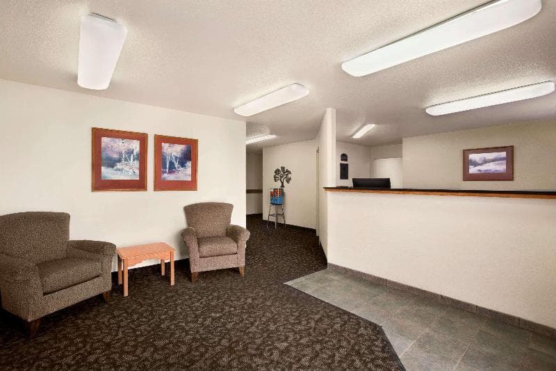 Travelodge By Wyndham Pecos 5