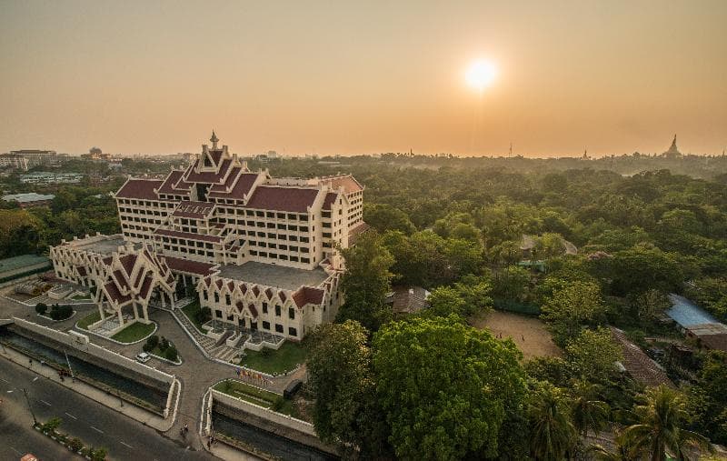 Rose Garden Hotel 2