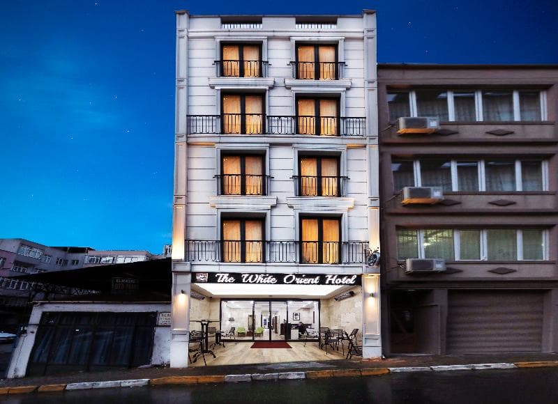 The White Orient Hotel 1