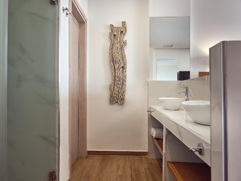 Cavo Orient Beach Hotel & Suites photo 1