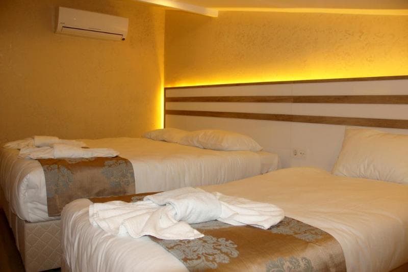 Theodian Hotel 5