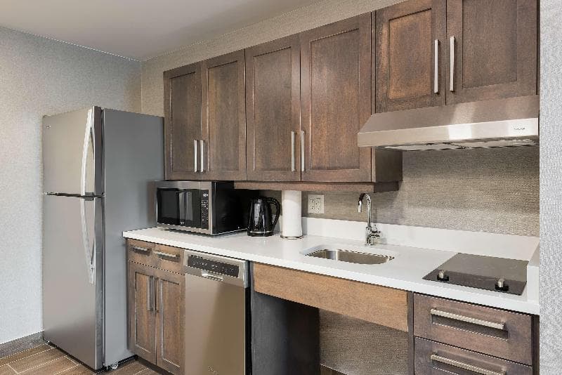 Homewood Suites by Hilton Ottawa Airport, Ontario, Canada 4