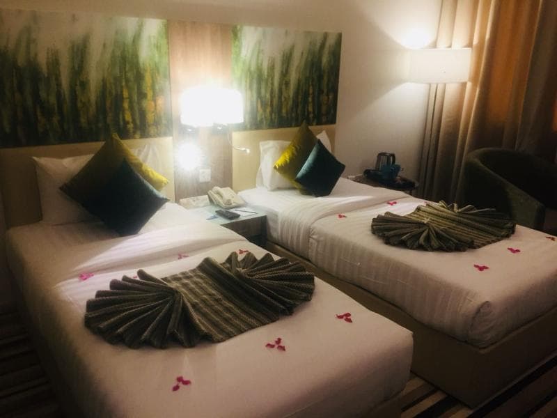 Royal View Hotel 4