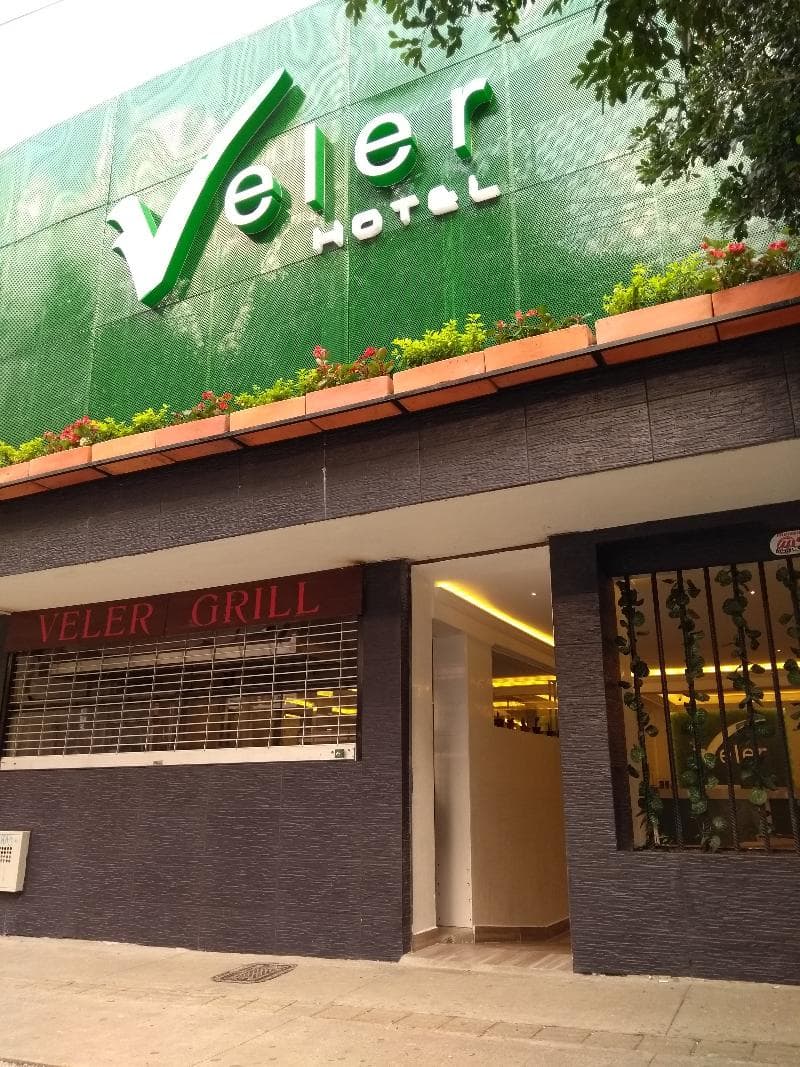 Veler Hotel photo 1