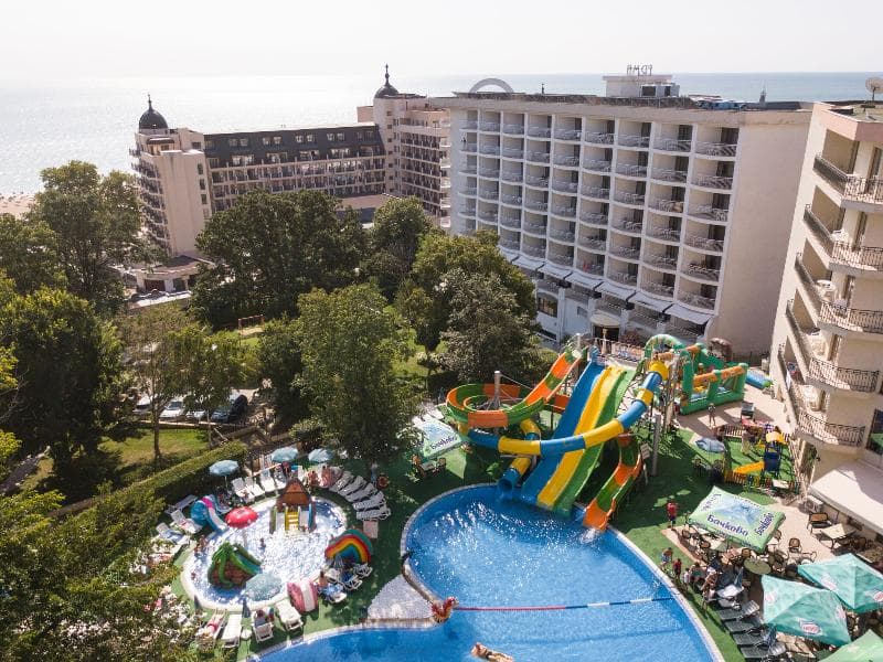 Prestige Hotel & Aquapark photo 1