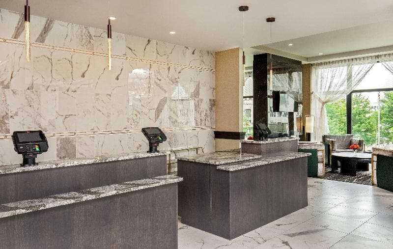 DoubleTree by Hilton Youngstown Downtown 5
