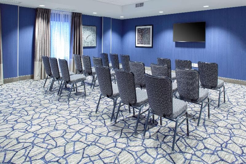 Hampton Inn & Suites Overland Park South photo 1