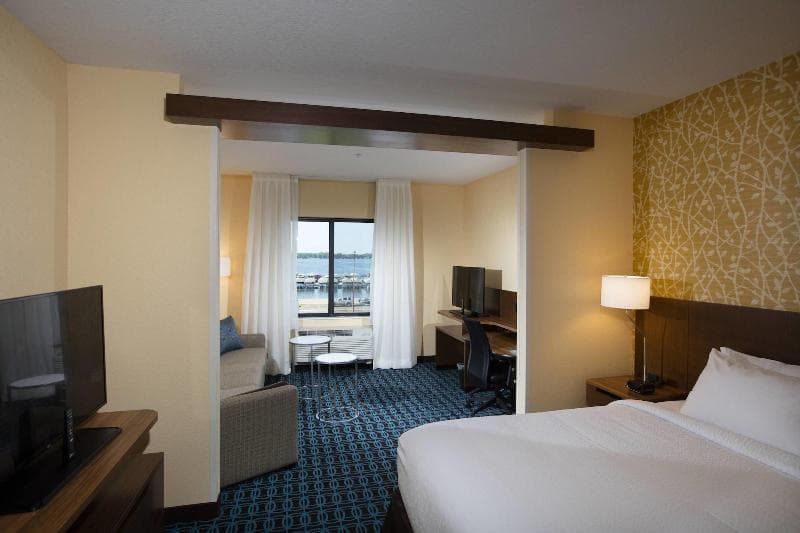 Fairfield Inn & Suites Detroit Lakes 4