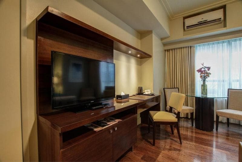 Aruga Apartments By Rockwell 5