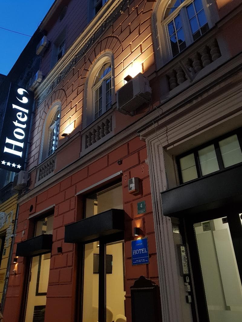 Hotel Story photo 1