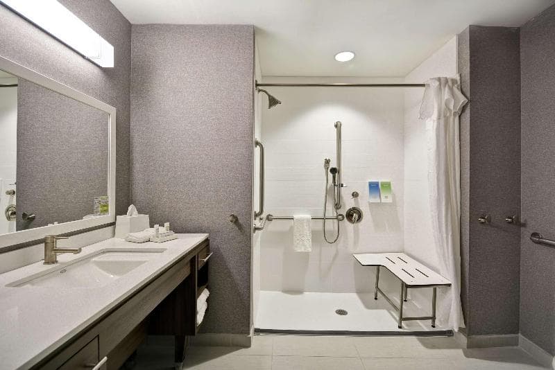 Home2 Suites by Hilton Queensbury Lake George 5