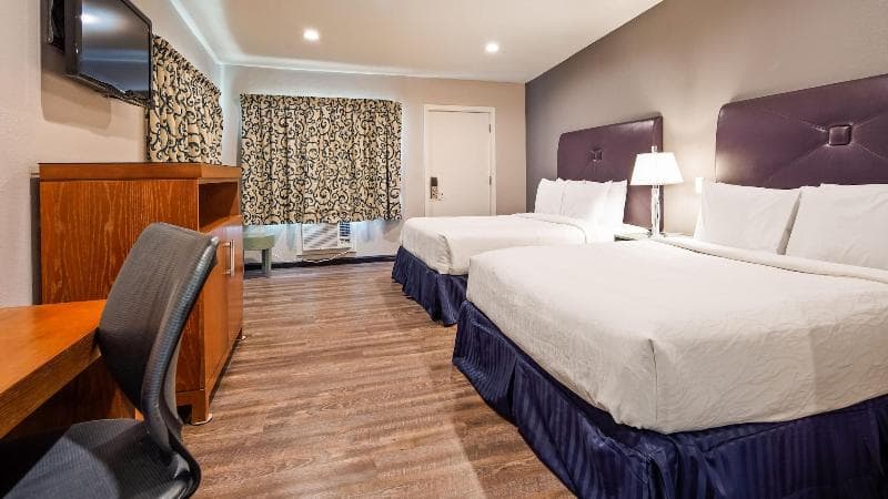Motel 6 Ridgecrest, CA -China Lake 4