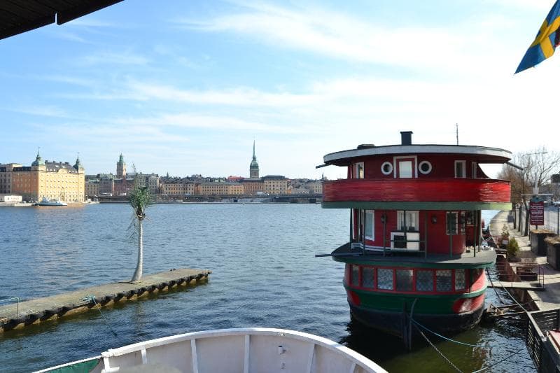 The Red Boat And Ran 4