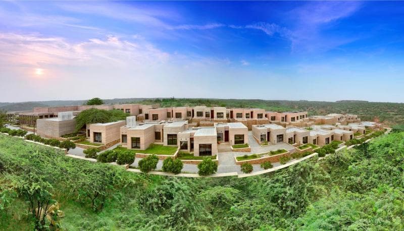 The Lalit Mangar main