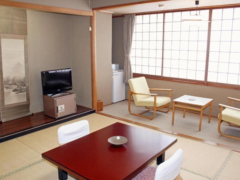 Kameya photo 1