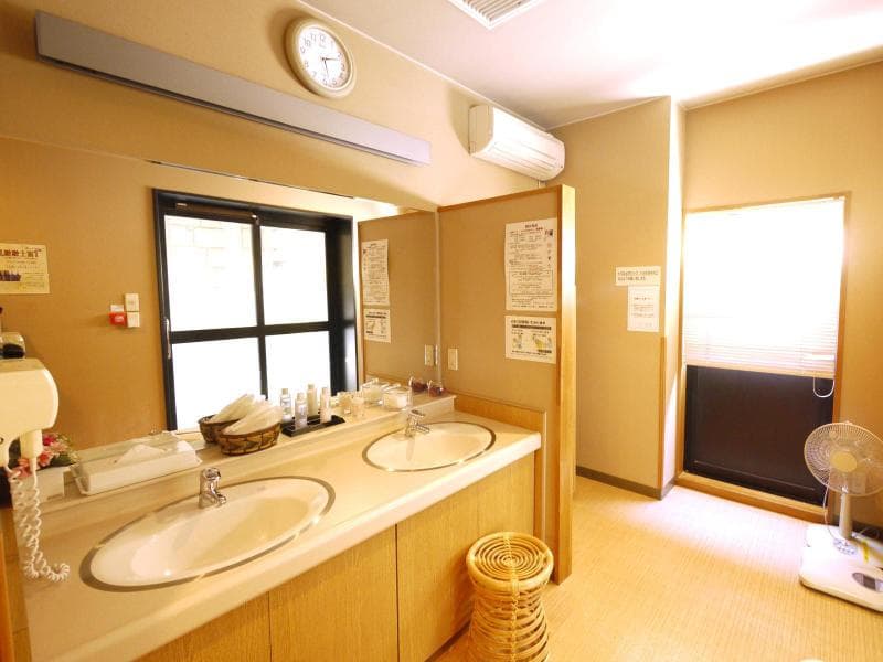Hotel Route-Inn Nagaizumi Numazu Inter 1 3