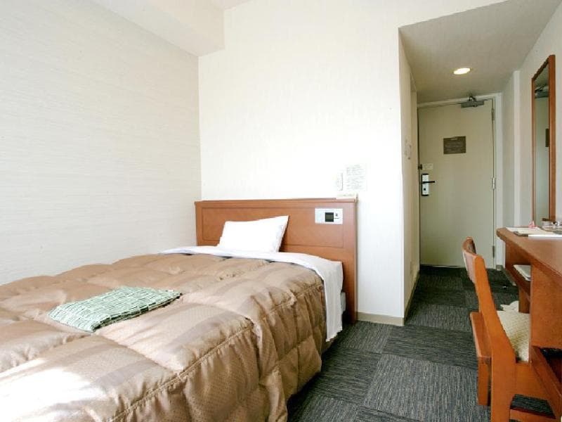Route-Inn Fujieda Ekikita 4