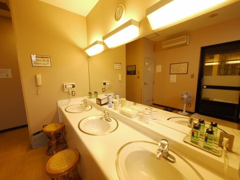 Hotel Route-Inn Honjo Ekiminami main
