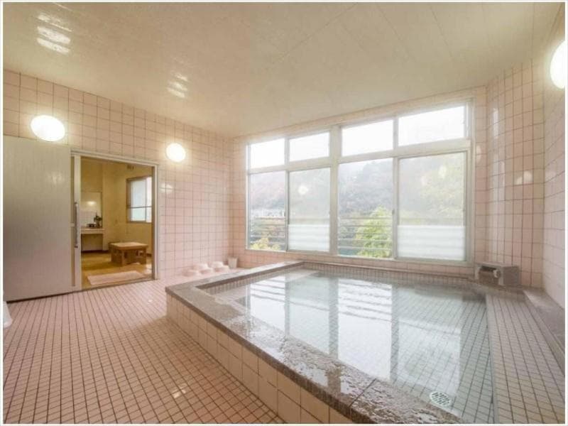Hakuchi Onsen Konishi Ryokan 3