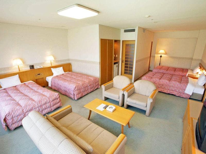Tsumagoi Resort Sai No Sato 2