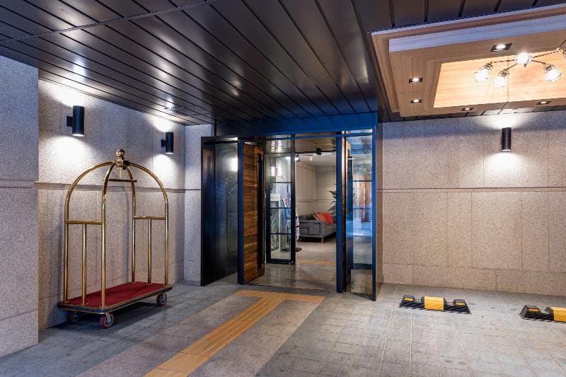 Hotel Delight 5