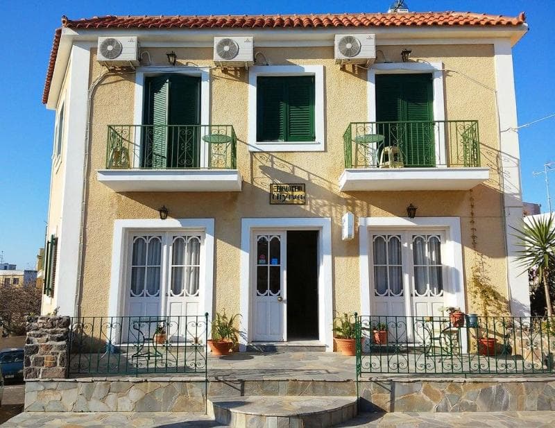Hotel Aegina 3