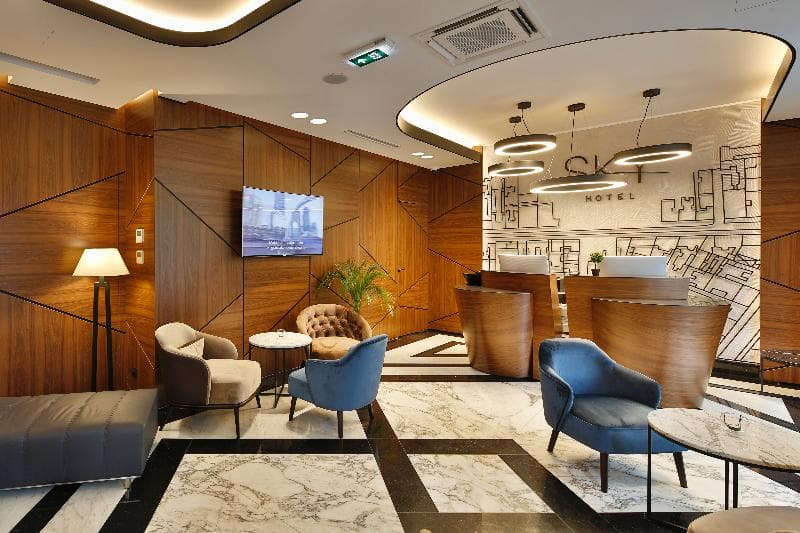 Sky Hotel 5