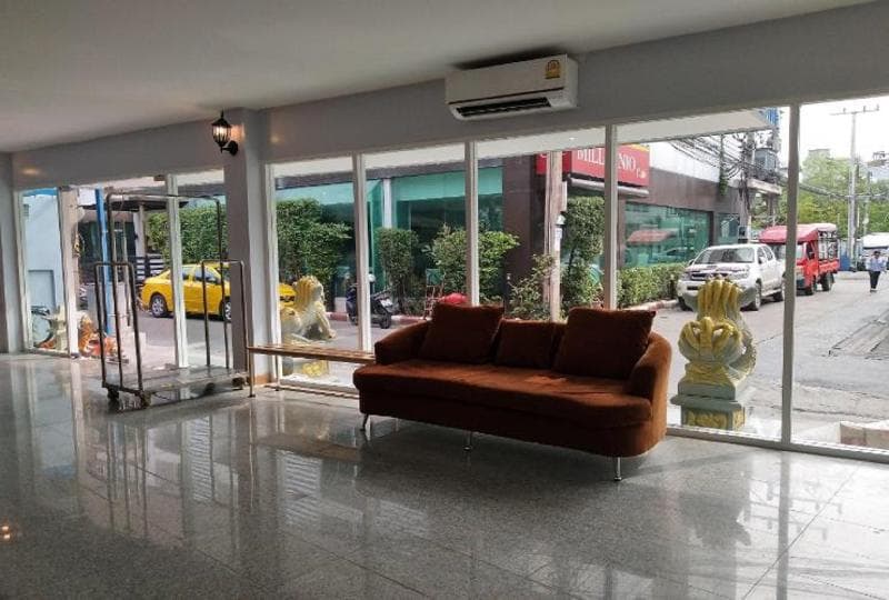 Bird Room Hotel Pratunam 5
