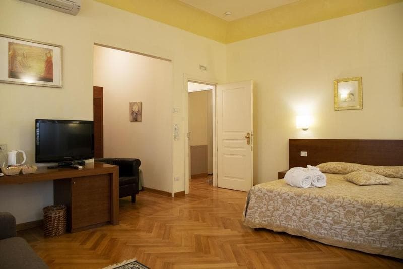 Residenza Dei Capitani 5