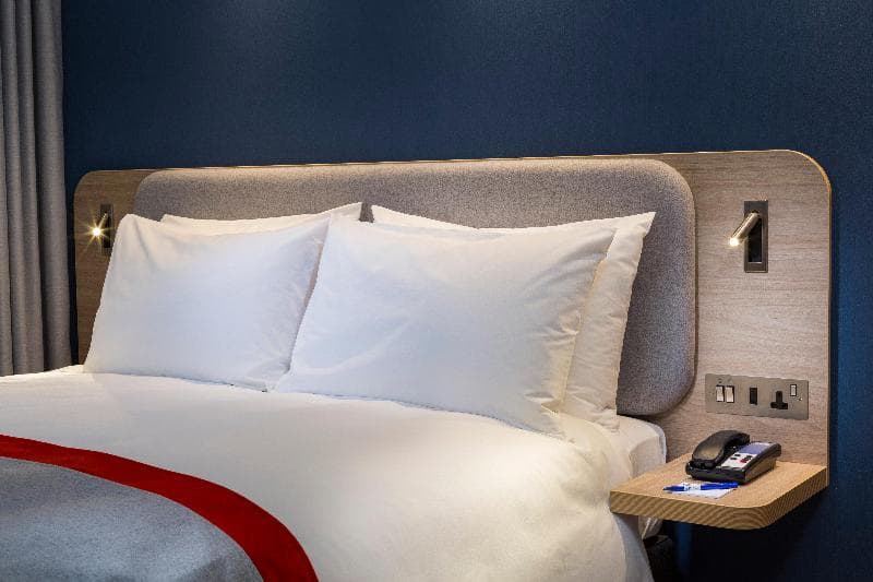 Holiday Inn Express London Heathrow T4 4