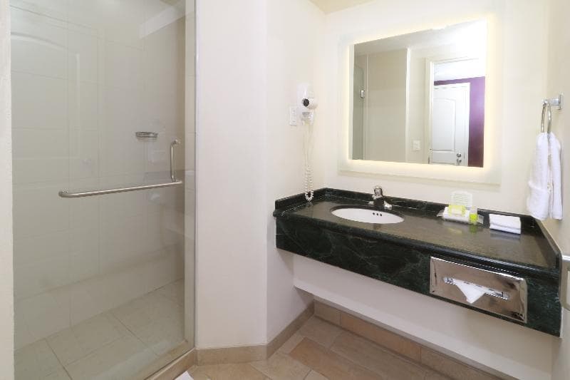 Holiday Inn Reynosa-Industrial Poniente 3