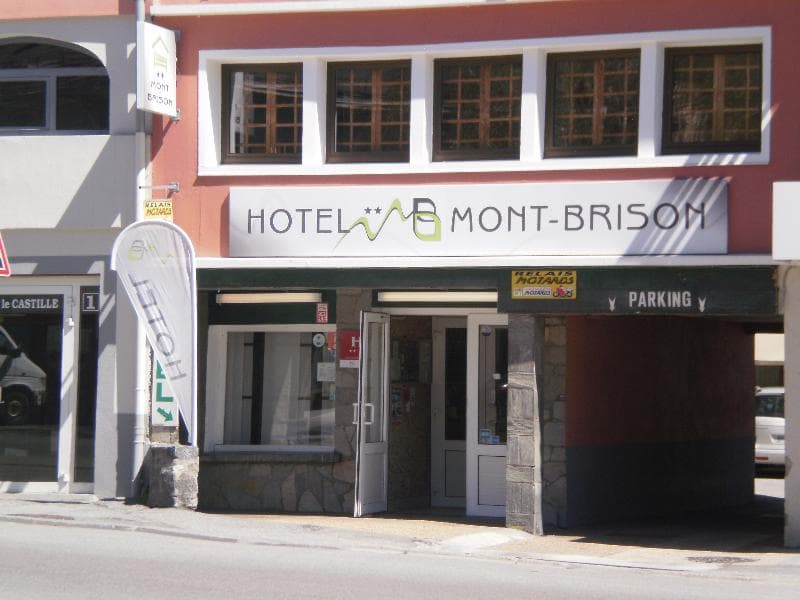 Hôtel Mont-Brison 1