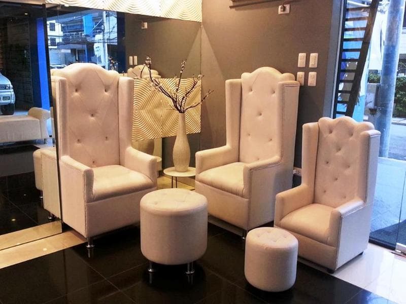 Pillows Hotel 3