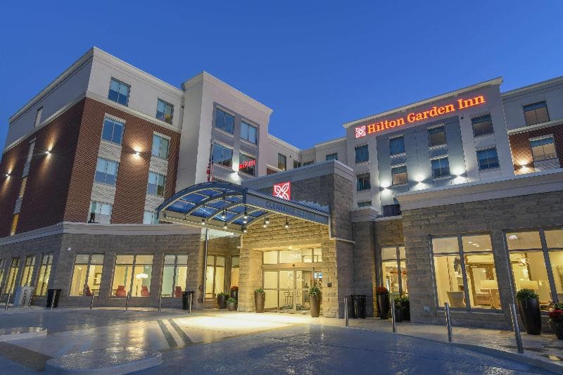 Hilton Garden Inn Cincinnati Midtown 2