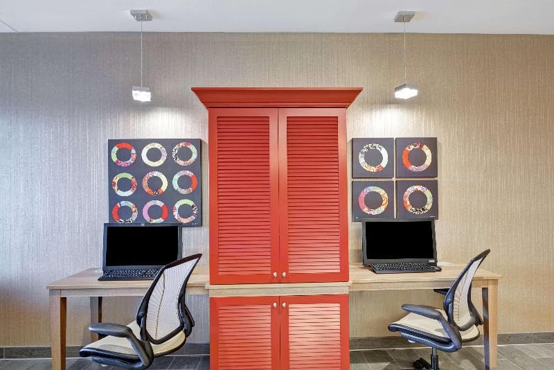Home2 Suites by Hilton Rochester Mayo Clinic Area 2