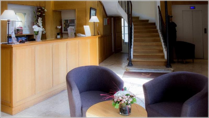 Hotel Saint-Laurent, The Originals Relais 3