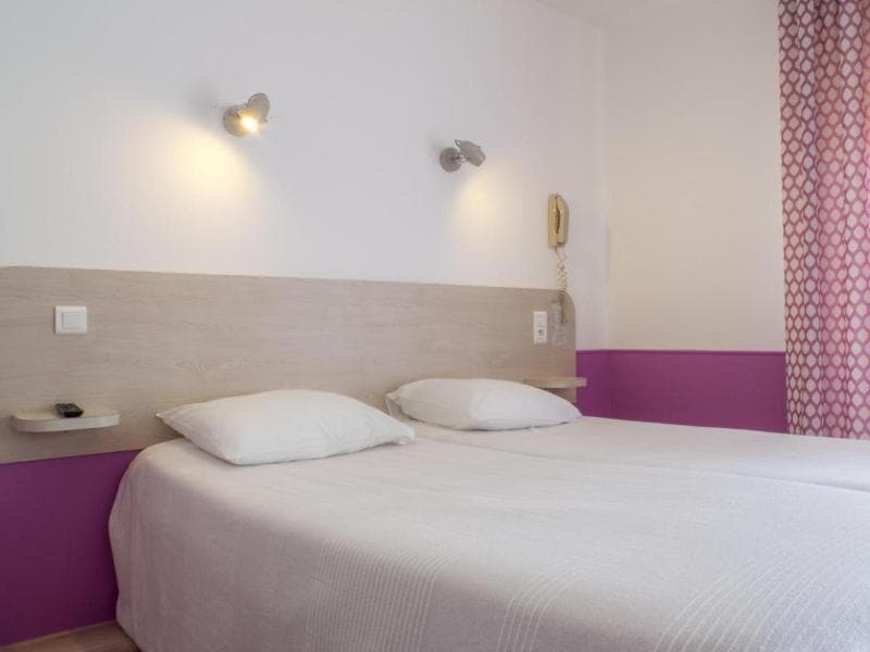 Logis Hotel La Vieille Ferme 4