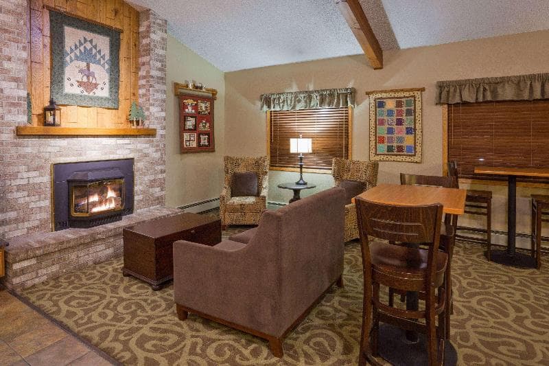 Americinn By Wyndham Roseau 5