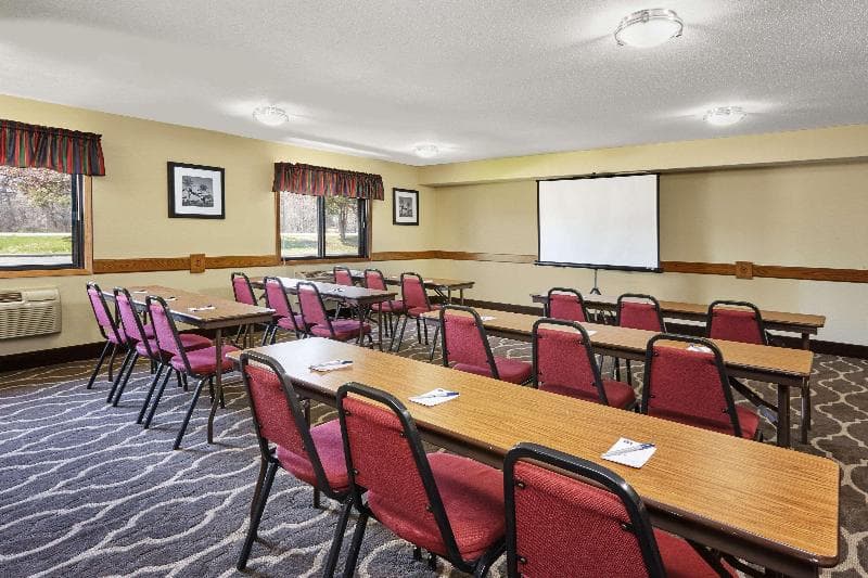 Americinn By Wyndham Burlington photo 1