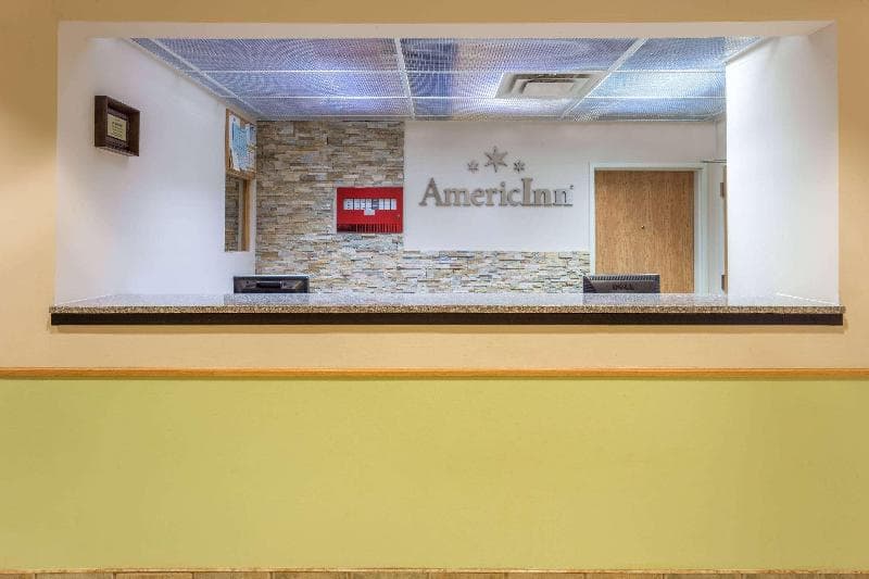 AmericInn by Wyndham Streator 5