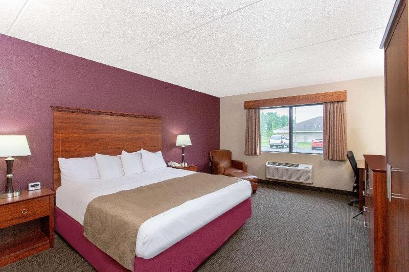 Americinn By Wyndham New London 3