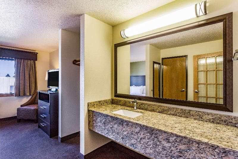 Americinn By Wyndham Hampton 4