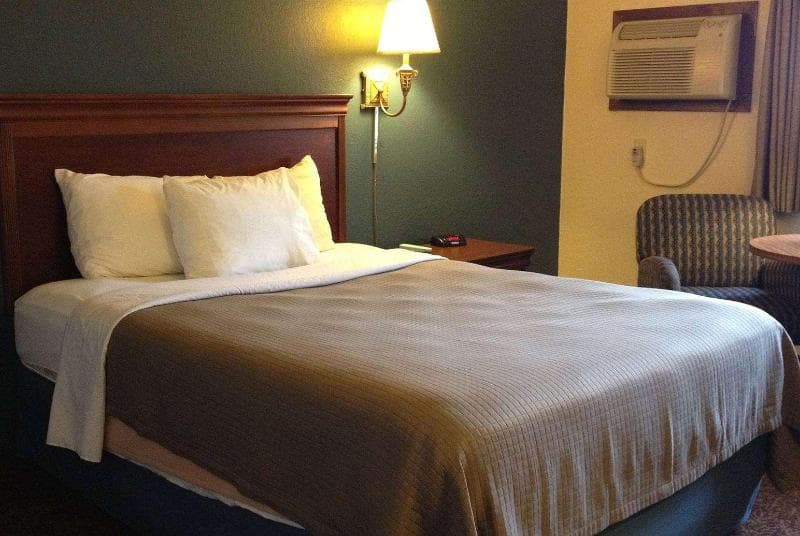 Americinn By Wyndham Forest Lake photo 1