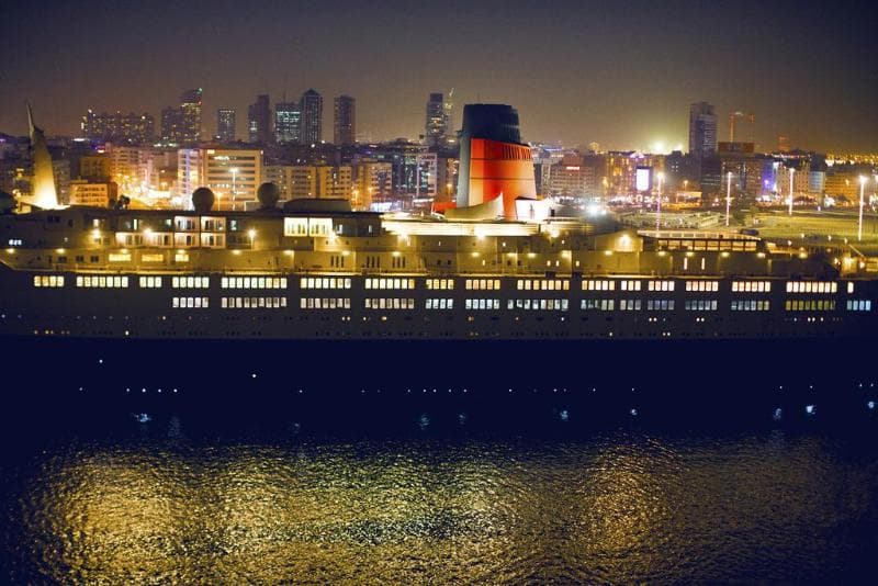 Queen Elizabeth 2 5