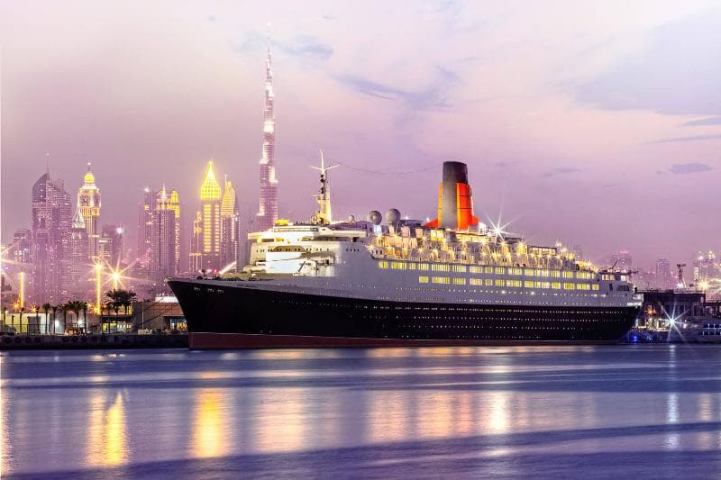Queen Elizabeth 2 1
