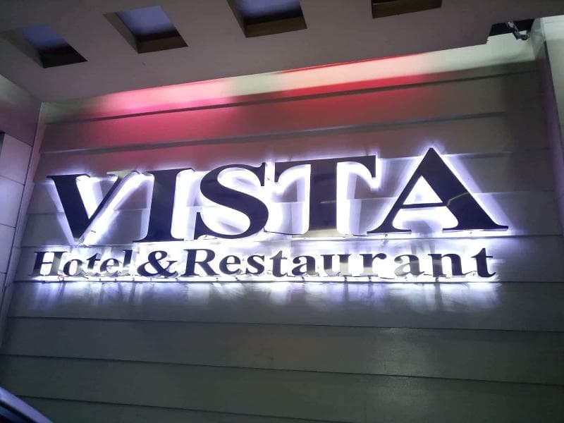 Vista Hotel Recto main