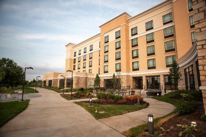 Holiday Inn & Suites Joliet Southwest 5