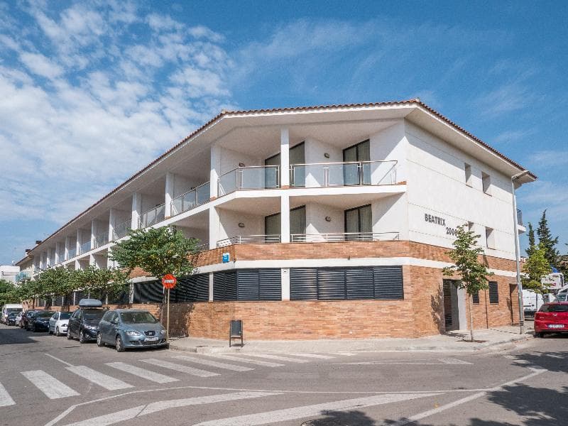 Beatrix 2000 - Caliu apartments main