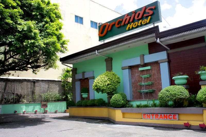 Orchids Drive Inn main
